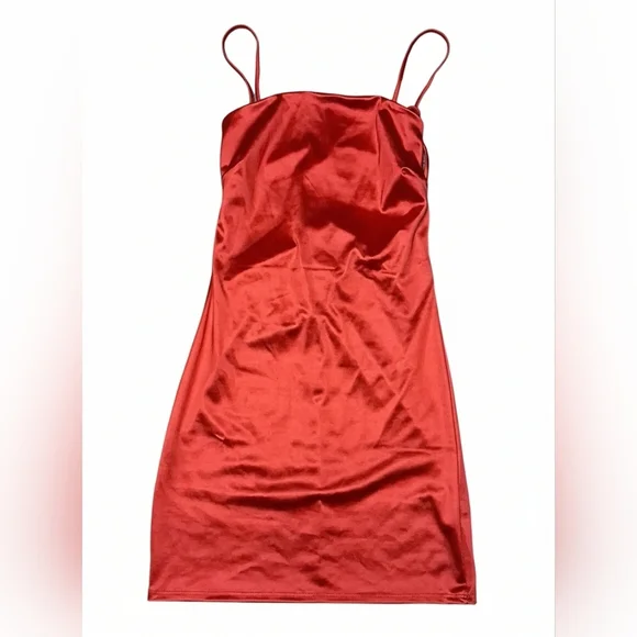 Fashion Nova Scarlet Satin Chemise - Picture 2 of 4